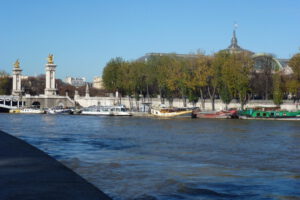 paris pont alexande III grand-palais