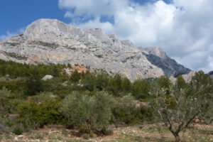 provence sainte-victoire croix-de-provence